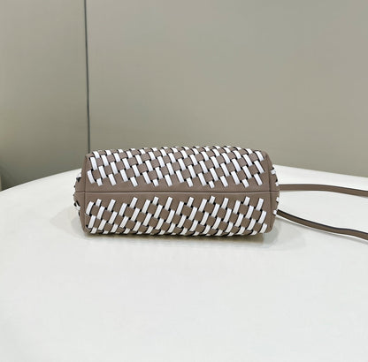 FENDI 26 FIRST SMALL EN CUIR DE VEAU BLANC MÉLANGÉ MARRON BRUN AVEC ACCESSOIRES ARGENTÉS