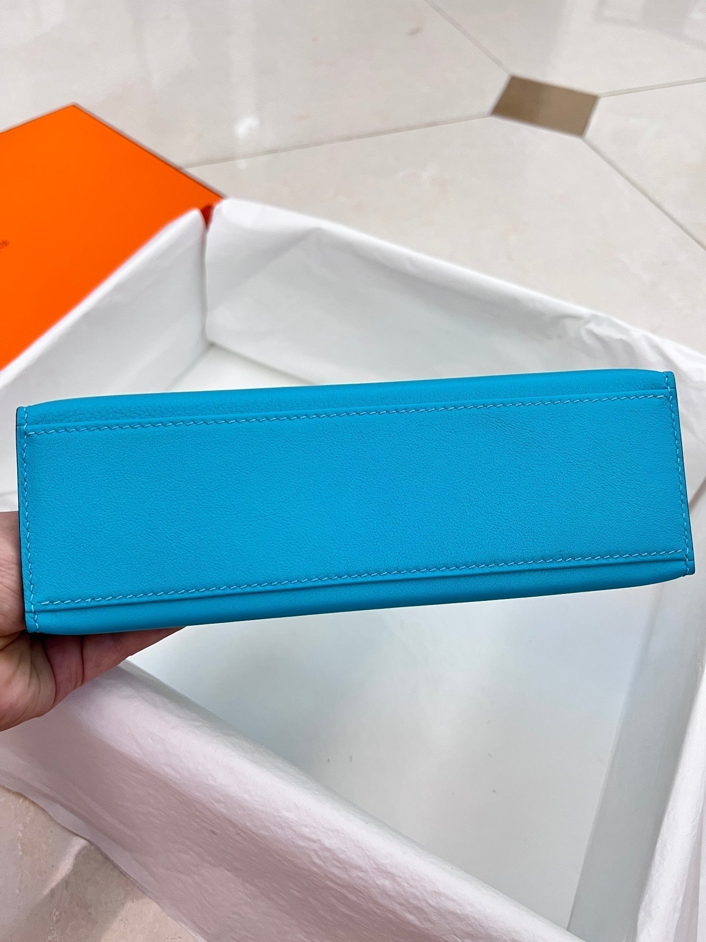 Pochette HM Kelly 22 cm Cerulean Swift, matériel argenté