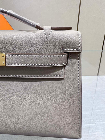 HM ケリー ポシェット 22cm グレー スイフト ゴールド金具