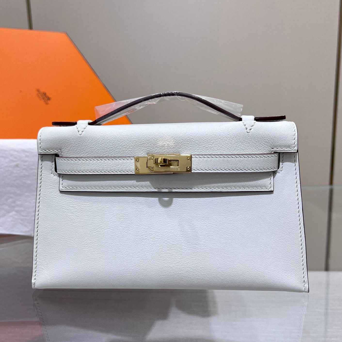 HM ケリー ポシェット 22cm ホワイト スイフト ゴールド金具