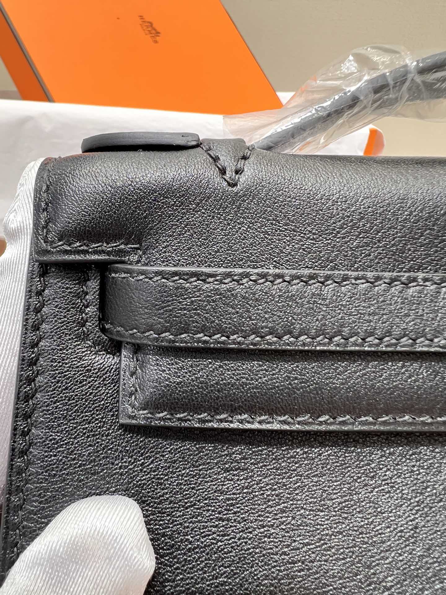 HM ケリー ポシェット 22cm ブラック スイフト シルバー金具