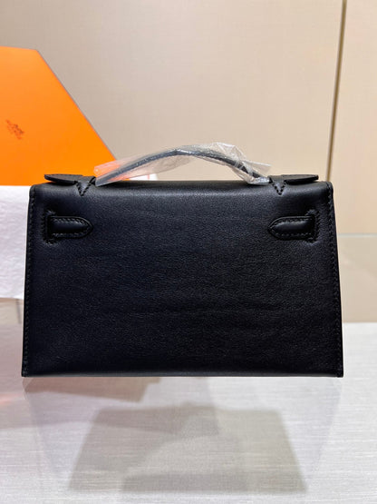 HM ケリー ポシェット 22cm ブラック スイフト シルバー金具