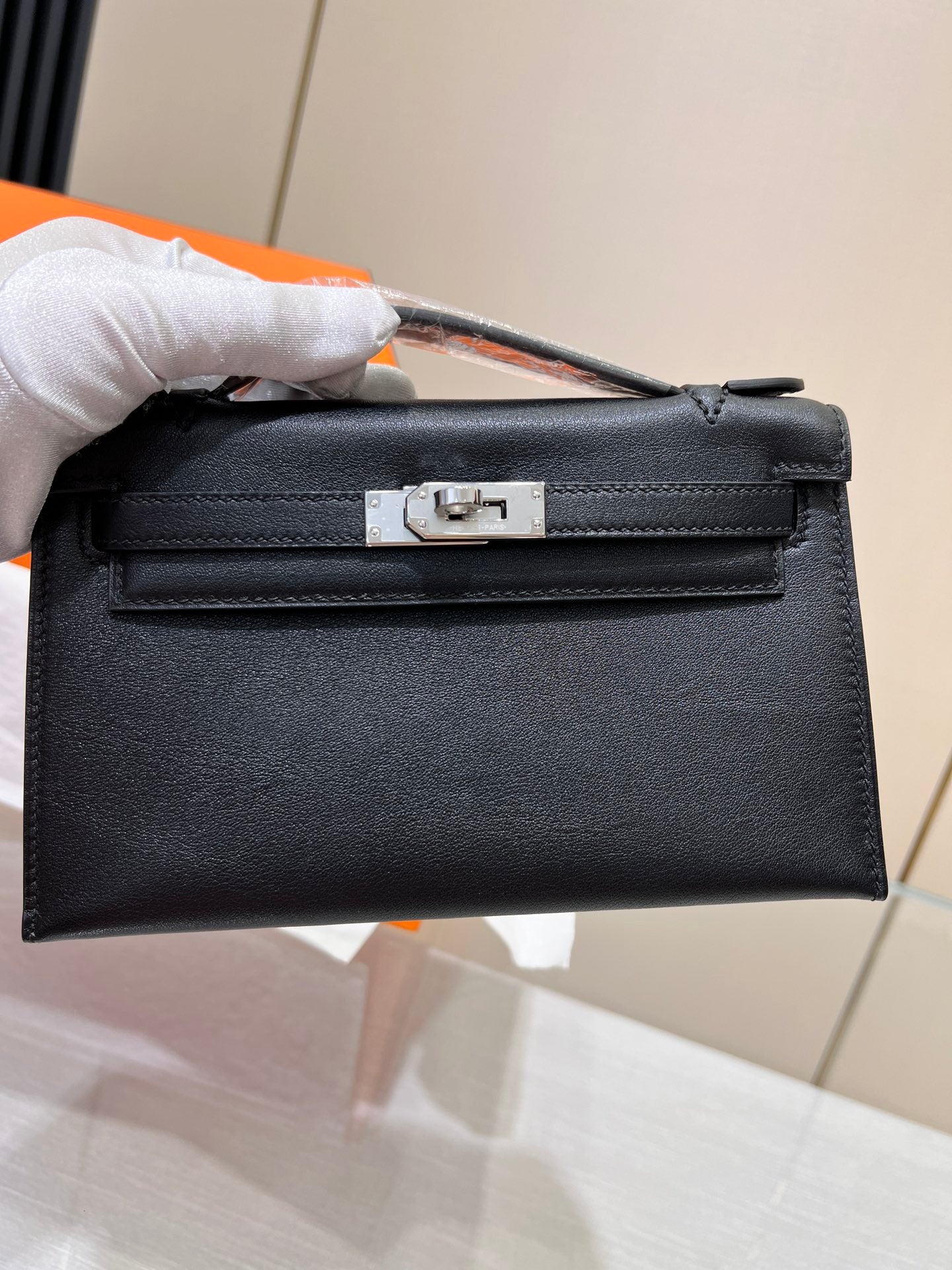 HM ケリー ポシェット 22cm ブラック スイフト シルバー金具