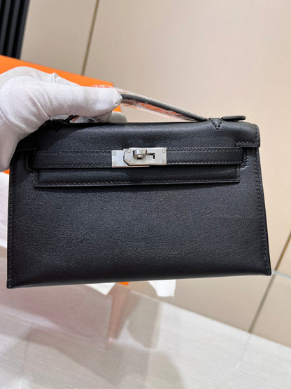 HM ケリー ポシェット 22cm ブラック スイフト シルバー金具