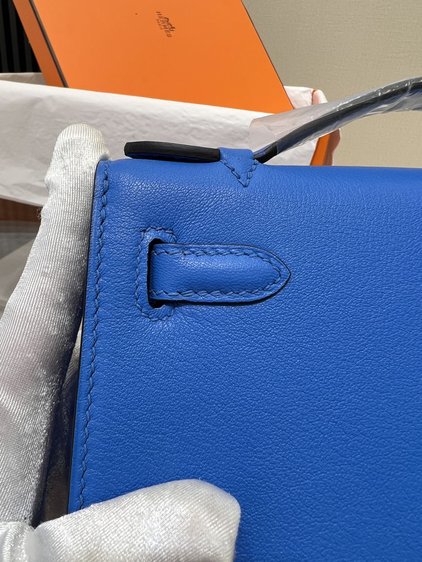 Pochette HM Kelly 22 cm Bleu Swift Quincaillerie argentée