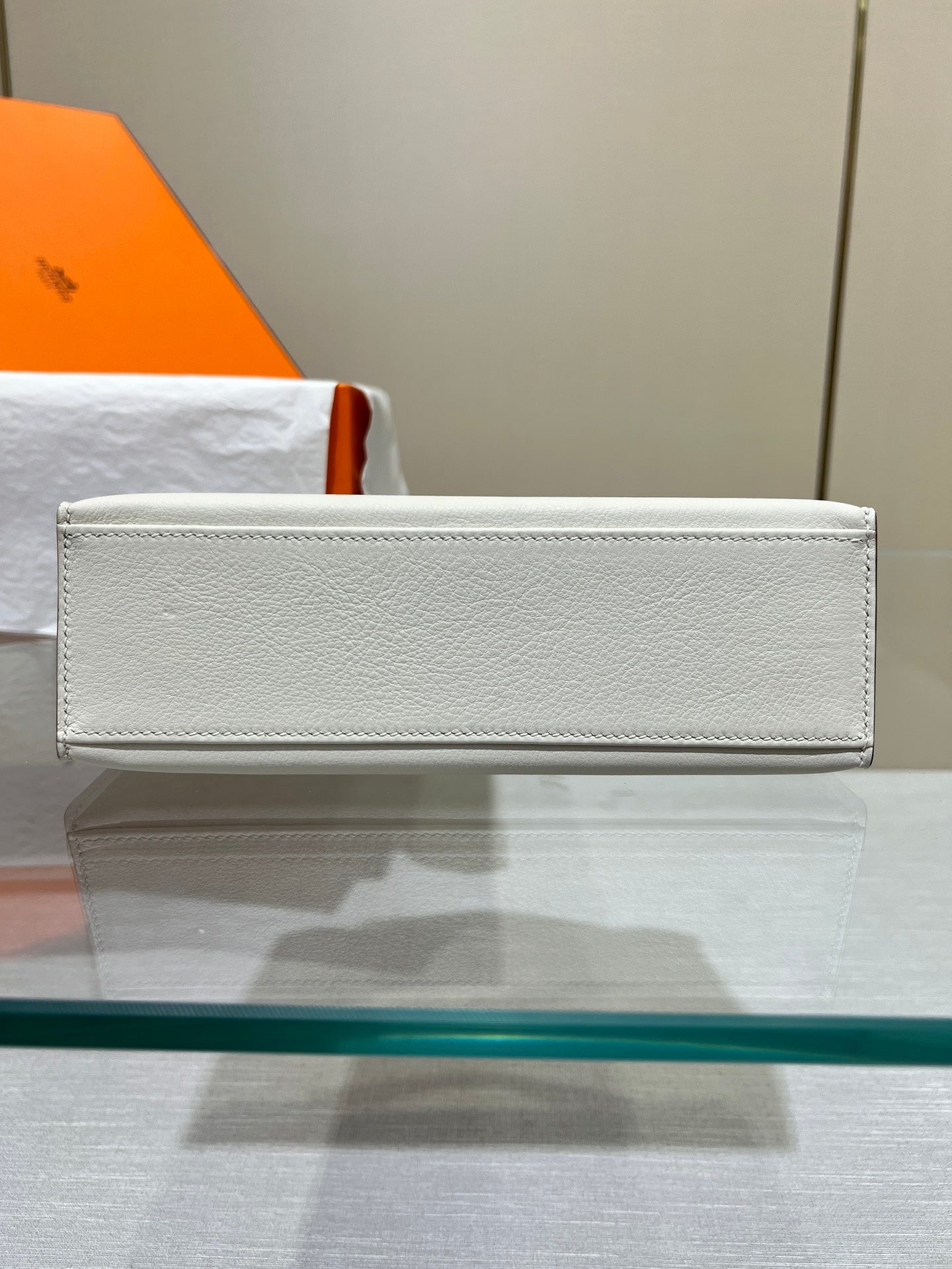HM ケリー ポシェット 22cm ホワイト スイフト シルバー金具