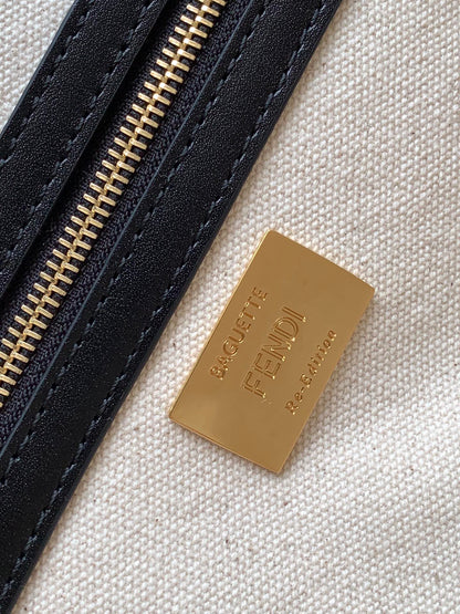 フェンド バゲット ブラック＆マルチカラー キャンバスバッグ 27 FF刺繍入り Ghw 