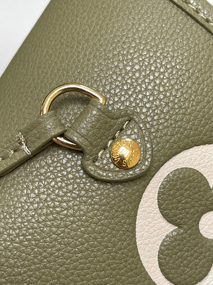 NEVERFULL MM 32 KAKI CRÈME MONOGRAMME CUIR EMPREINTE 