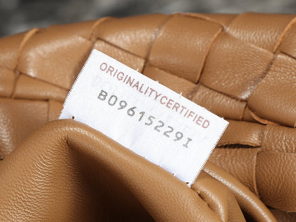 BV Teen Jodie 36 cm en cuir d'agneau marron 