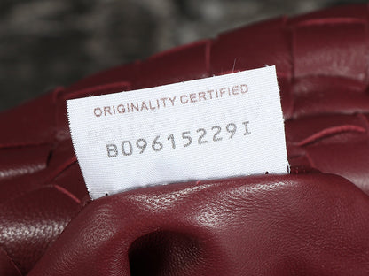 BV Teen Jodie 36 cm en cuir d'agneau bordeaux
