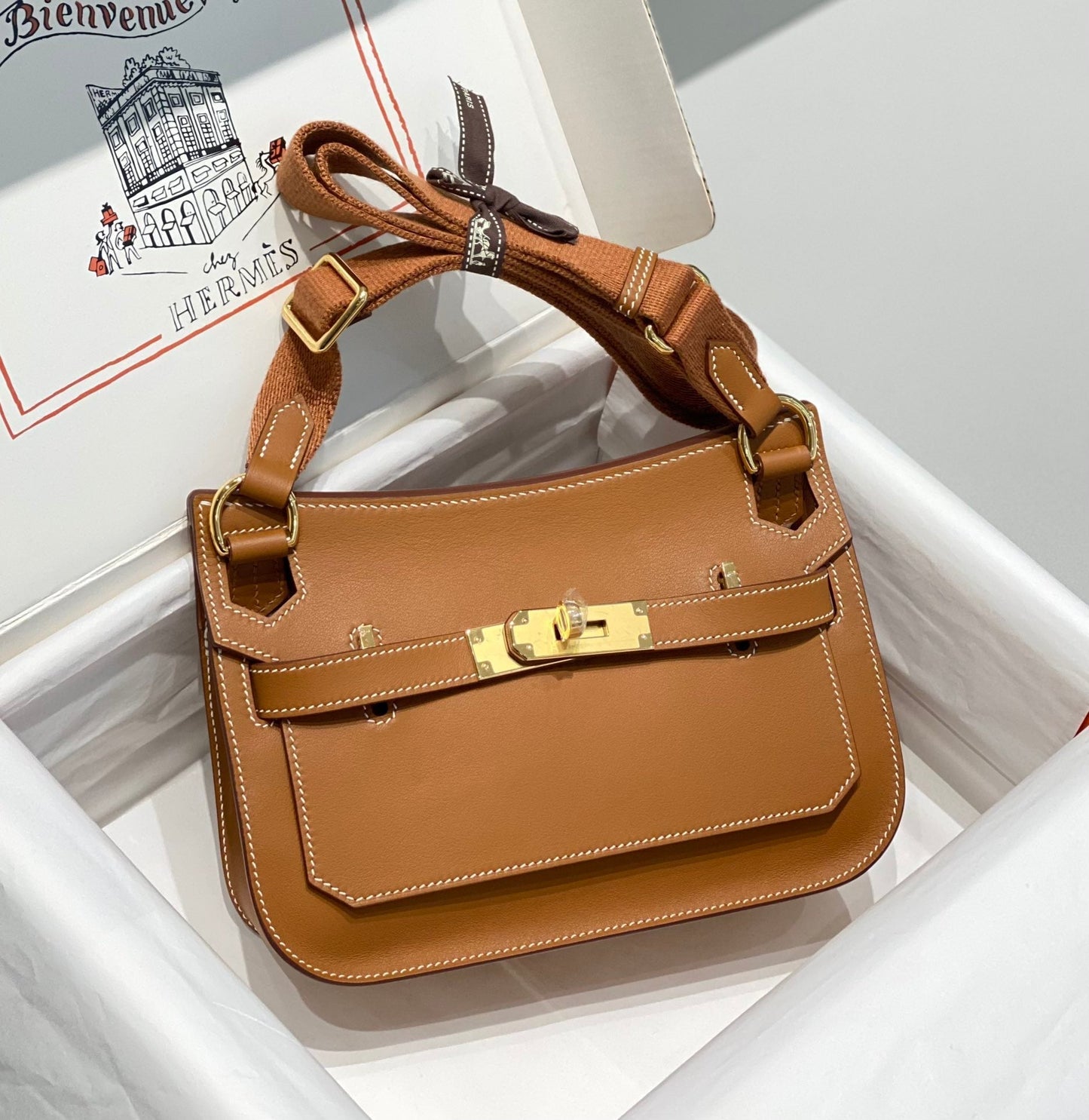 KELLY 23CM ジプシエール タン レザー クロスボディバッグ GHW
