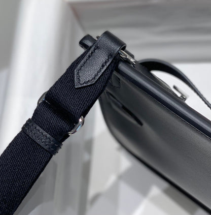 HM JYPSIÈRE MINI 23 CUIR DE VEAU NOIR ACIER ARGENTÉ