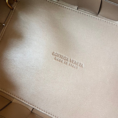 PETITE CASSETTE 22 EN CUIR D'AGNEAU MARRON CAMEL