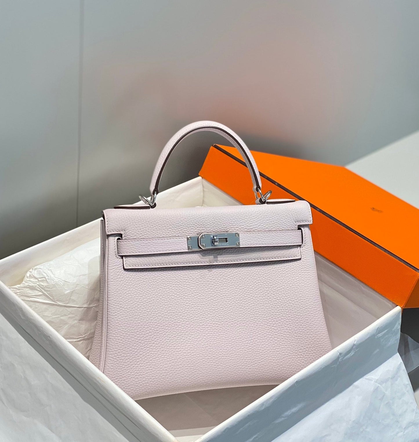 HM KELLY 28CM ROSE CLAIR TOGO QUINCAILLERIE ARGENTÉE