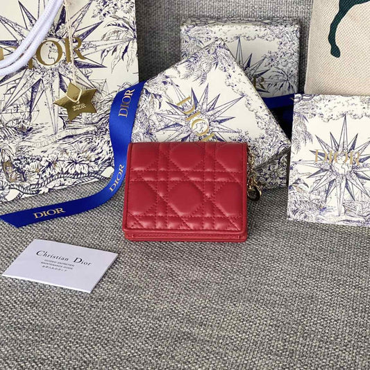 Portefeuille compact CD Caro 11 cm en cuir de veau rouge