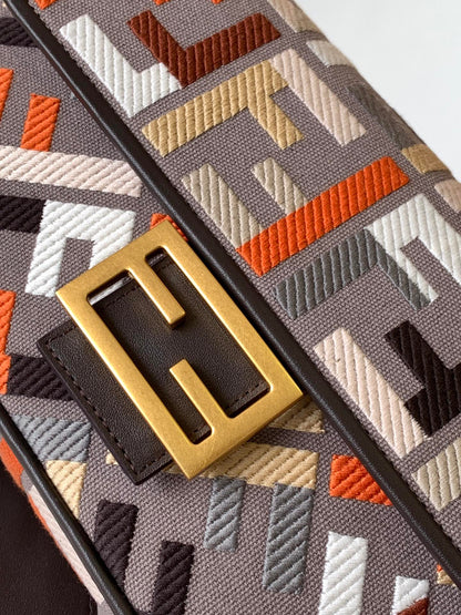 Sac Fend Baguette en toile marron et multicolore 27 avec broderie FF GHW 