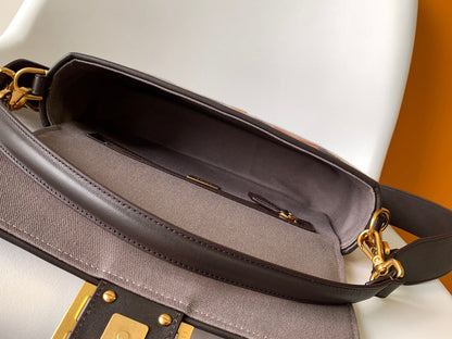 Sac Fend Baguette en toile marron et multicolore 27 avec broderie FF GHW 