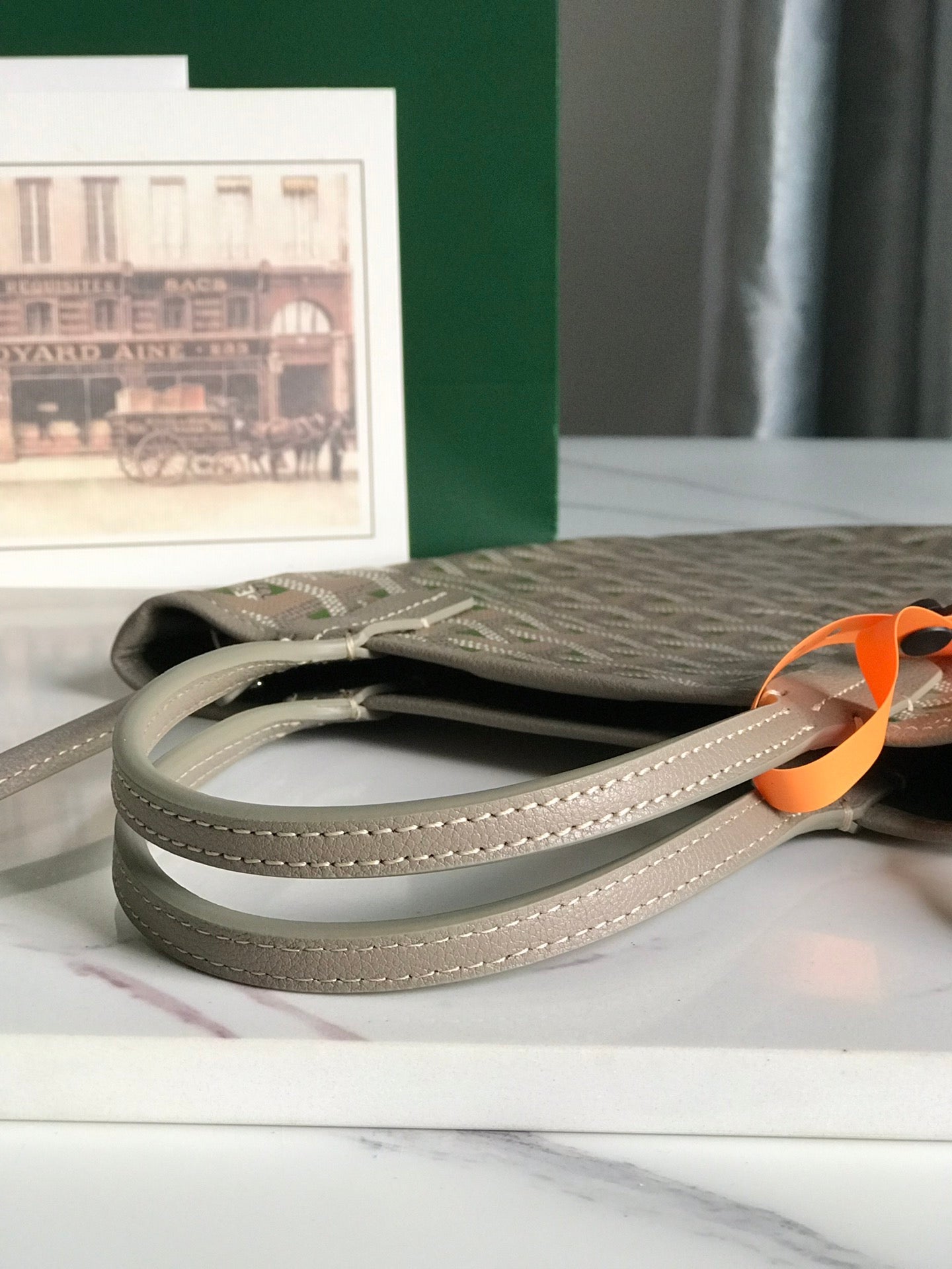 SAC POITIERS CLAIRE-VOIE 24 EN TOILE GOYARDINE MÉLANGÉE GRIS VERT ET CUIR DE VEAU