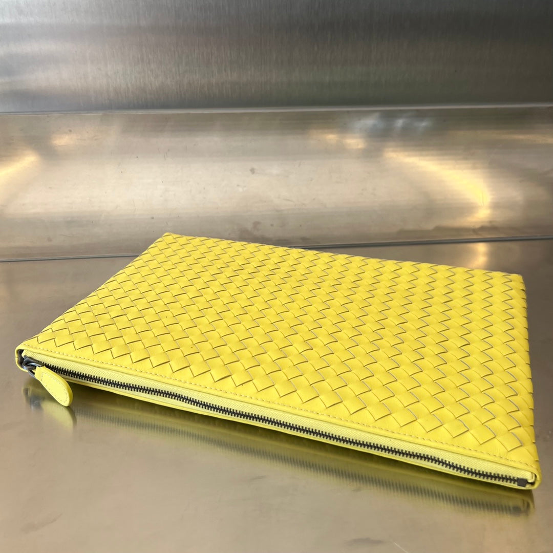 INTRECCIATO 30 EN CUIR D'AGNEAU JAUNE CLAIR