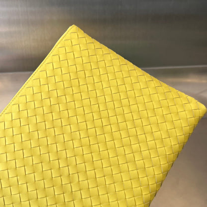 INTRECCIATO 30 EN CUIR D'AGNEAU JAUNE CLAIR