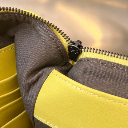 INTRECCIATO 30 EN CUIR D'AGNEAU JAUNE CLAIR