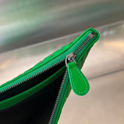 INTRECCIATO 30 EN AGNEAU VERT ÉMERAUDE