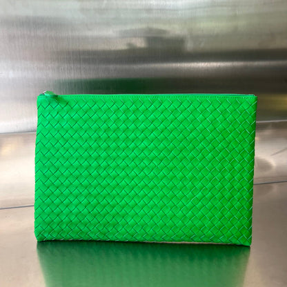 INTRECCIATO 30 EN AGNEAU VERT ÉMERAUDE
