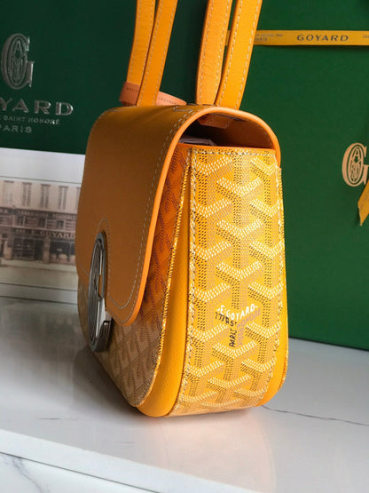 233 SAC 25 EN CUIR DE VEAU JAUNE ET TOILE GOYARDINE