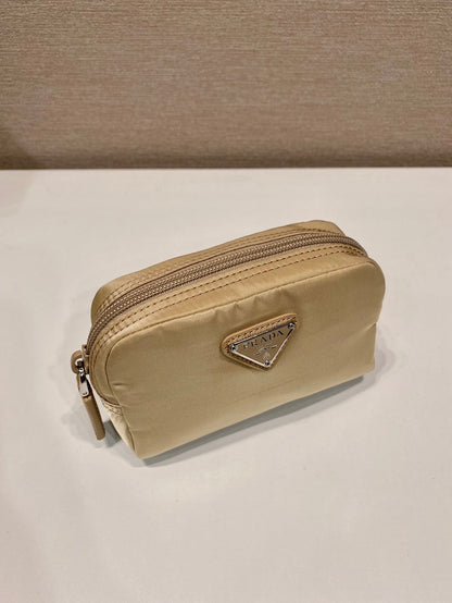 Pochette Pra 12 pouces en nylon recyclé marron clair