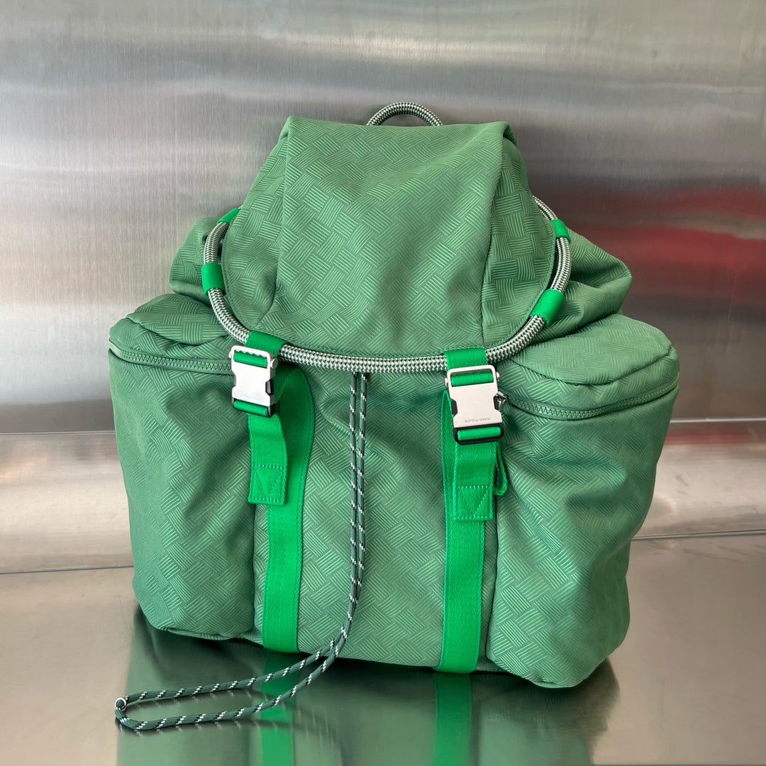 SAC À DOS ALTO 42 EN TISSU JACQUARD VERT FRAIS