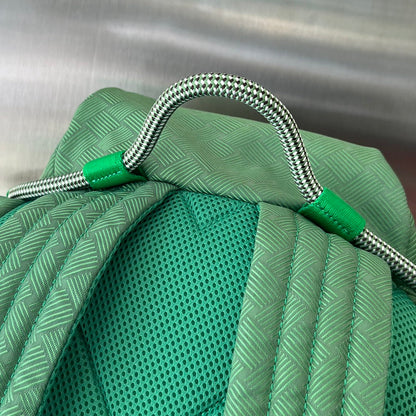 SAC À DOS ALTO 42 EN TISSU JACQUARD VERT FRAIS