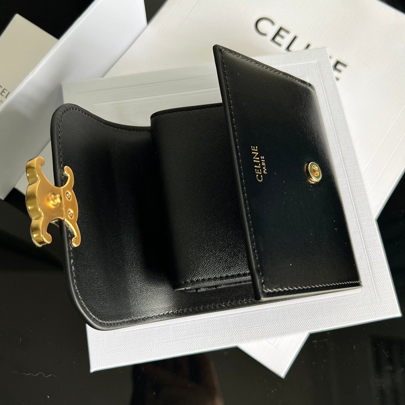 PORTEFEUILLE TRIOMPHE 10 EN CUIR DE VEAU NOIR