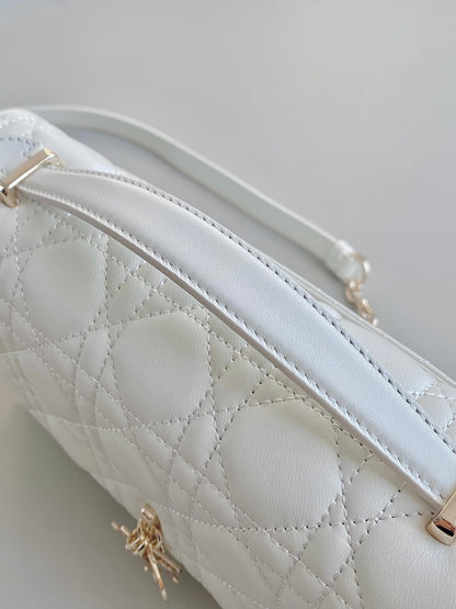 MISS LADY 24 GRAND SAC EN CUIR D'AGNEAU BLANC