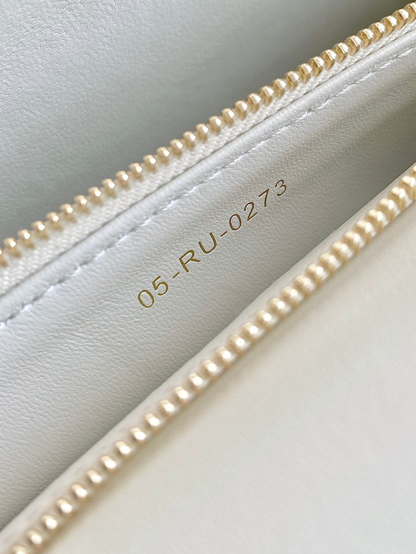 MISS LADY 24 GRAND SAC EN CUIR D'AGNEAU BLANC