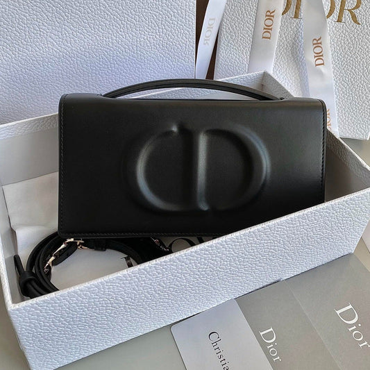 SAC CHAÎNE SIGNATURE 21 EN CUIR DE VEAU NOIR