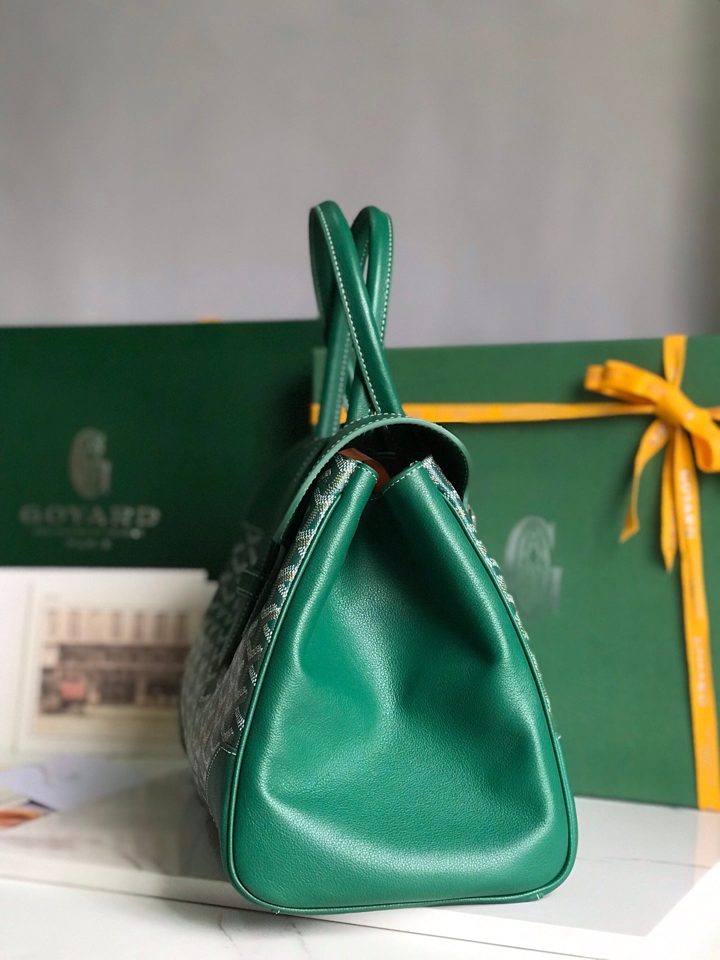 SAC SAIGON SOUPLE 34 EN TOILE GOYARDINE VERTE ET CUIR DE VEAU