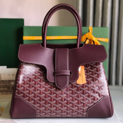 SAC SAIGON SOUPLE 34 EN TOILE GOYARDINE ROUGE BORDEAUX ET CUIR DE VEAU