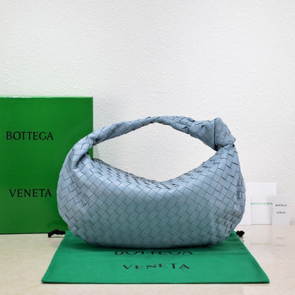 petit jodie 48 en cuir d'agneau bleu nuage