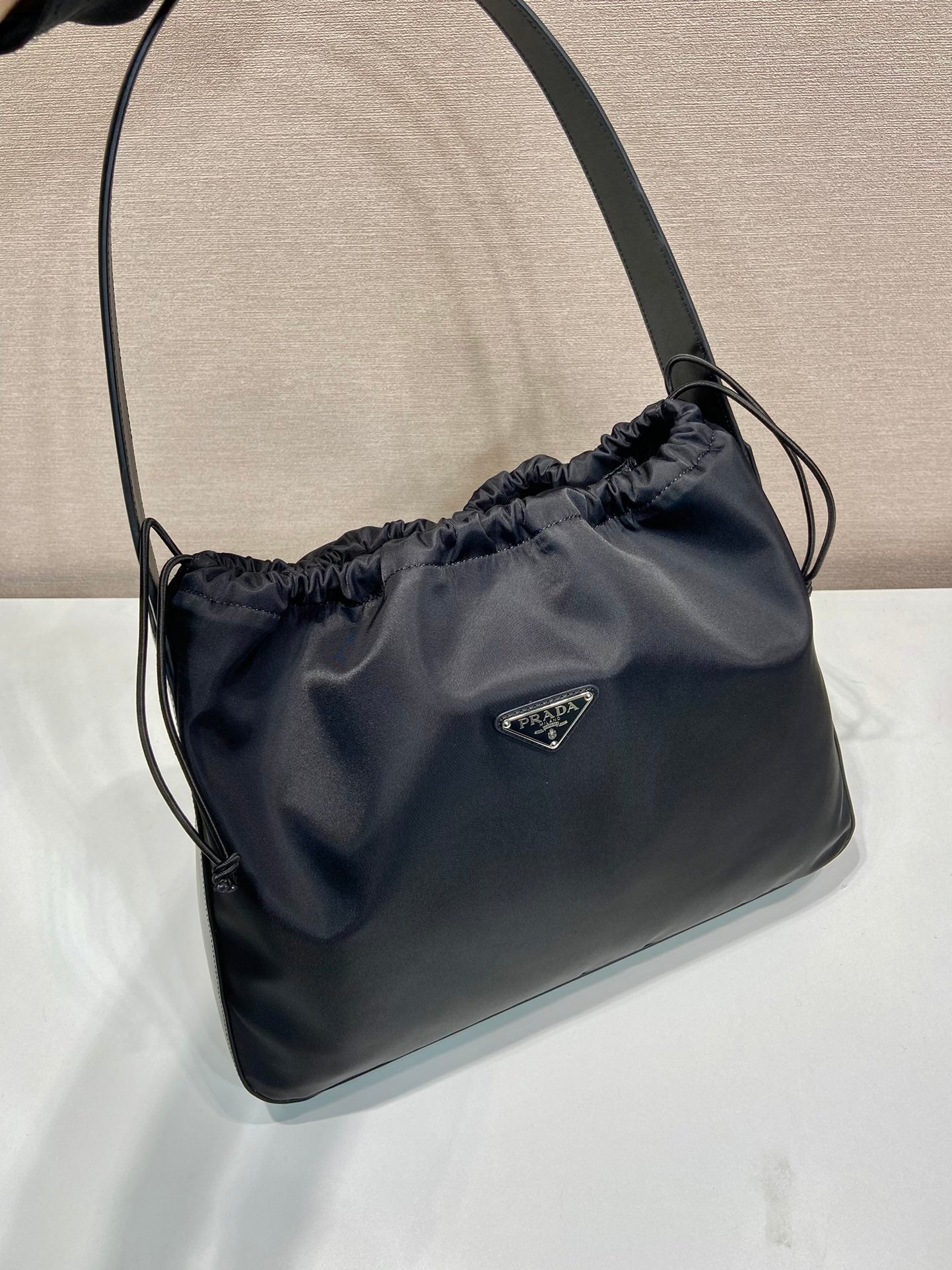 大型巾着バッグ 37インチ ブラック RE-NYLON