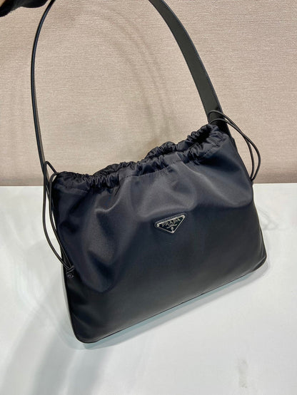 大型巾着バッグ 37インチ ブラック RE-NYLON