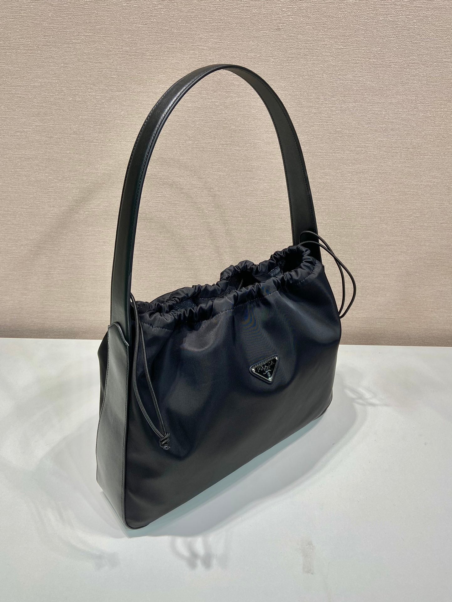大型巾着バッグ 37インチ ブラック RE-NYLON