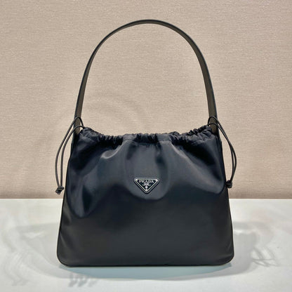 大型巾着バッグ 37インチ ブラック RE-NYLON