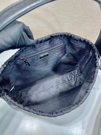 大型巾着バッグ 37インチ ブラック RE-NYLON