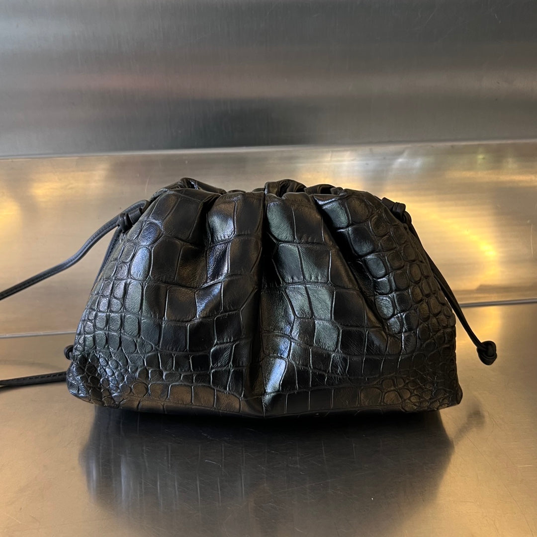ミニポーチ 22cm ブラックカーフスキン