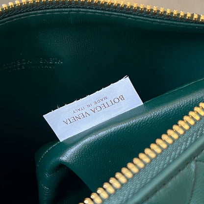 SAC WALLACE 22 EN CUIR DE VEAU VERT FONCÉ