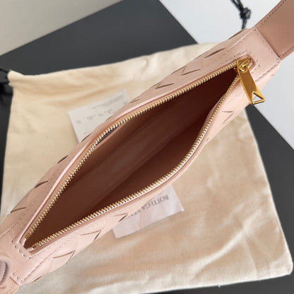 BV Mini Sunrise 23 cm en cuir de veau rose clair GHW 