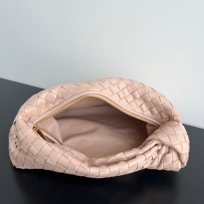 MINI JODIE 36 CM EN CUIR D'AGNEAU ROSE CLAIR