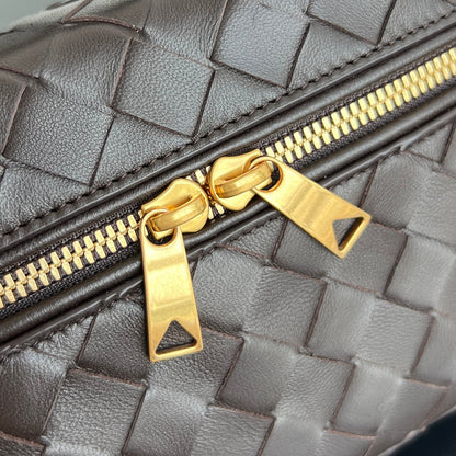 TROUSSE DE VANITY BANG BANG 22 EN CUIR DE VEAU FONDANT