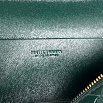 TROUSSE DE VANITY BANG BANG 22 EN CUIR DE VEAU VERT FONCÉ