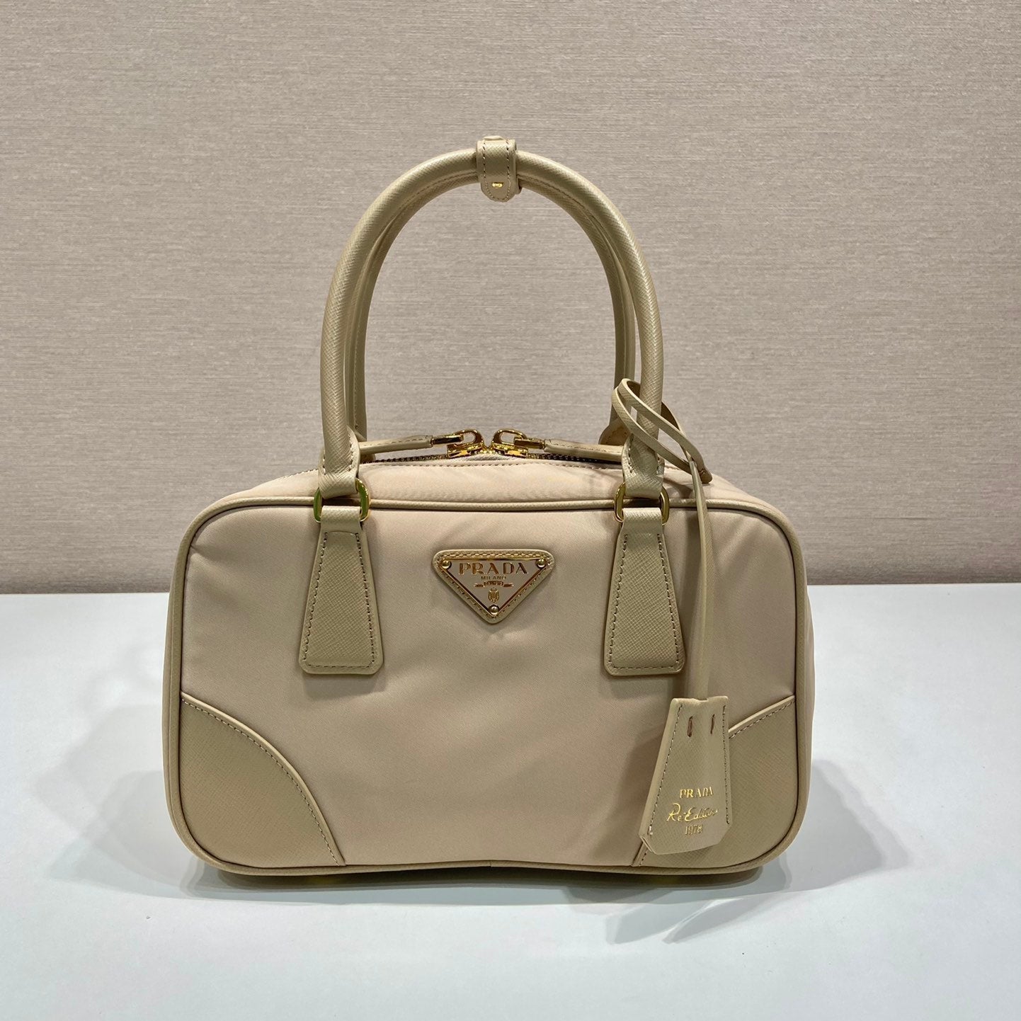 PETIT SAC À MAIN 25 EN NYLON MOUSSE SÉCHÉE ET GARNITURE EN CUIR DE VEAU